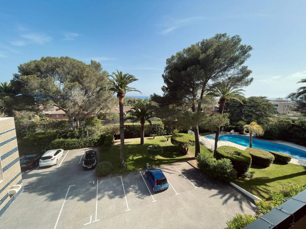 Appartement La Paisible à Saint-Raphaël Extérieur photo